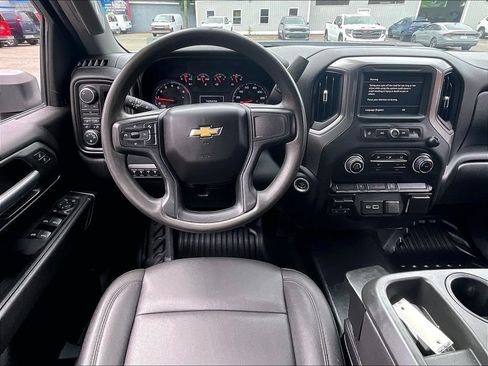 Used 2024 Chevrolet Silverado 2500 W/T w/ WT Convenience Package AWD/4WD image 17
