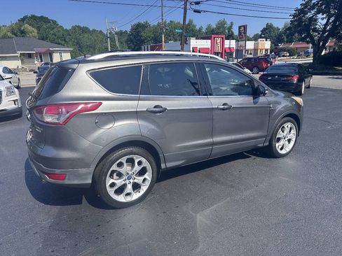 Used 2014 Ford Escape Titanium w/ Equipment Group 401A AWD/4WD image 8