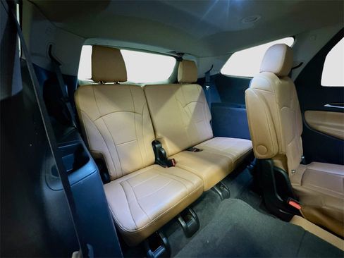 Used 2019 Buick Enclave Premium w/ Experience Buick Package image 37