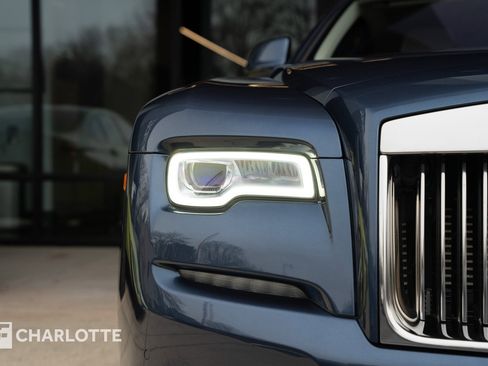 Used 2019 Rolls-Royce Wraith image 4