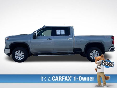 Used 2024 Chevrolet Silverado 3500 LTZ AWD/4WD image 2