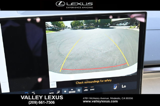 New 2026 Lexus ES 350e w/ Convenience Package FWD image 7