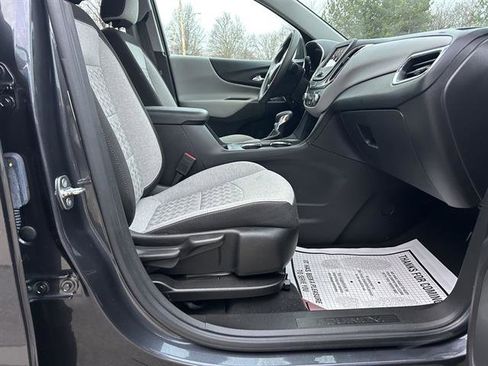 Certified 2022 Chevrolet Equinox LS w/ LS Convenience Package image 34