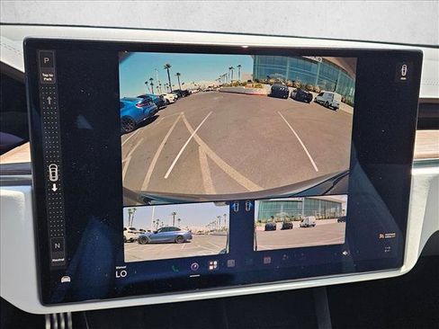 Used 2022 Tesla Model S AWD/4WD image 13