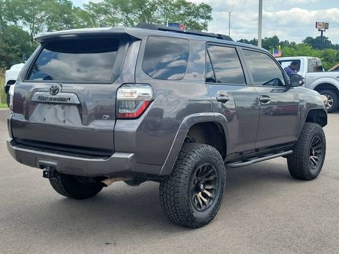 Used 2016 Toyota 4Runner SR5 Premium AWD/4WD image 5