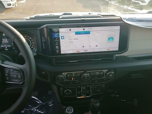 New 2026 Jeep Gladiator Sport image 35