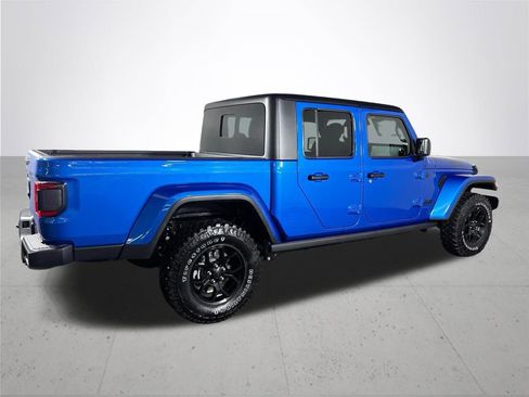 New 2025 Jeep Gladiator Willys image 6
