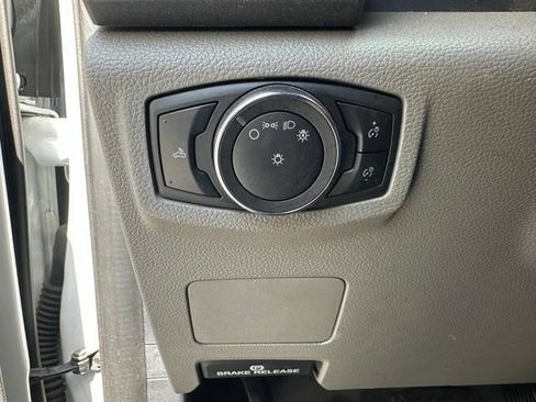 Used 2022 Ford F250 XL w/ STX Appearance Package AWD/4WD image 22