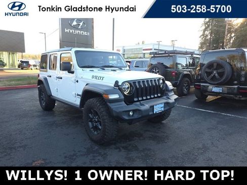 Used 2020 Jeep Wrangler Unlimited Sport image 2