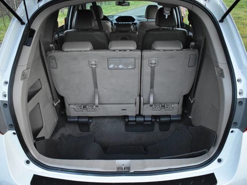 Used 2012 Honda Odyssey Touring image 46