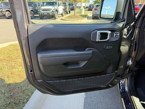 New 2026 Jeep Wrangler Sport AWD/4WD image 25