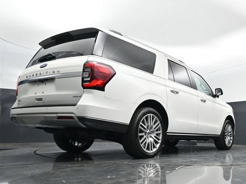 Used 2022 Ford Expedition Max Limited AWD/4WD image 28