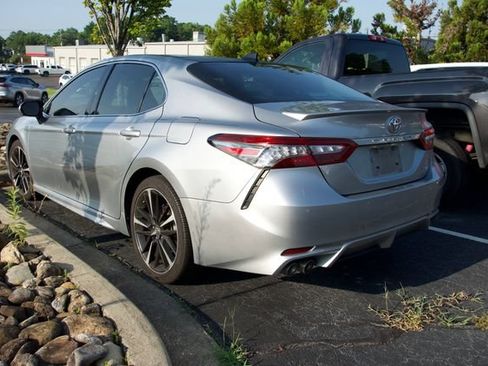 Used 2019 Toyota Camry XSE w/ Driver Assist Package FWD image 5