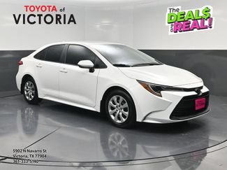 Used 2025 Toyota Corolla LE FWD video 1