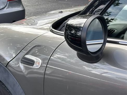 Used 2020 MINI Cooper 2-Door Hardtop FWD image 10