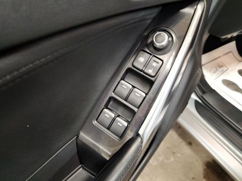 Used 2017 MAZDA MAZDA6 Touring image 21