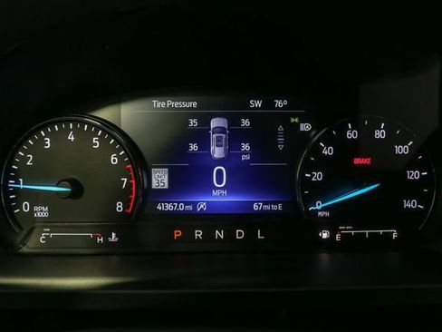 Used 2023 Ford Explorer XLT w/ Equipment Group 202A AWD/4WD image 34