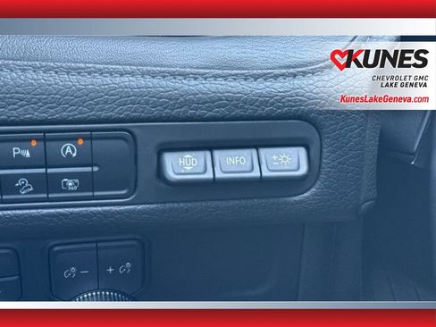 Used 2024 GMC Yukon Denali AWD/4WD image 52