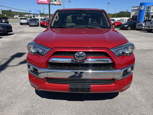 Used 2019 Toyota 4Runner Limited AWD/4WD image 2