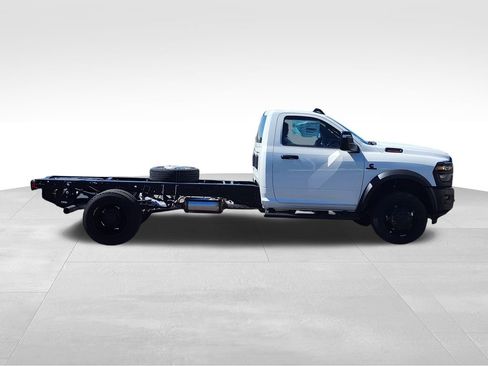 New 2026 RAM 5500 Tradesman AWD/4WD image 7