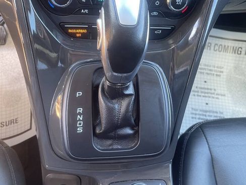 Used 2015 Ford Escape Titanium AWD/4WD image 18