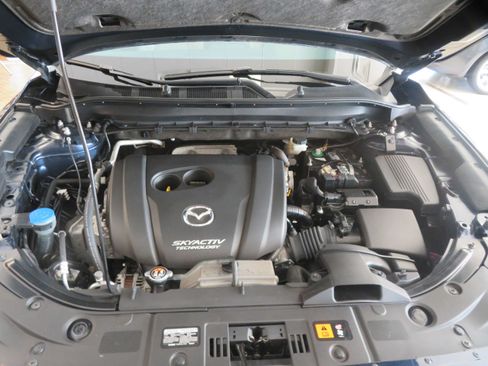 Used 2019 MAZDA CX-5 Touring FWD image 50