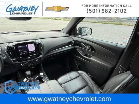 Used 2023 Chevrolet Traverse RS FWD image 31