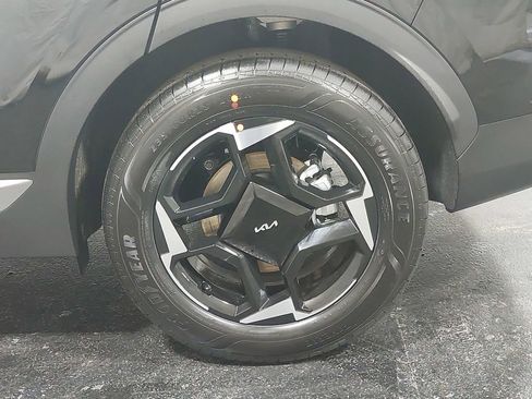 New 2026 Kia Sportage EX image 33