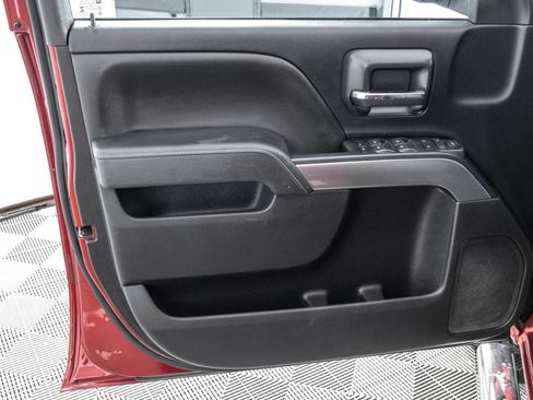 Used 2018 Chevrolet Silverado 1500 LT w/ All Star Edition AWD/4WD image 32