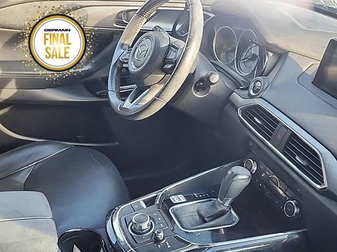 Used 2018 MAZDA CX-9 Touring image 10
