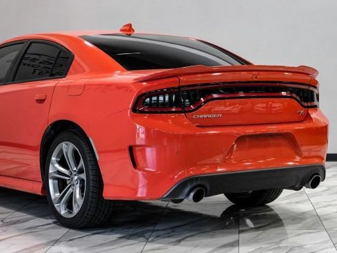 Used 2020 Dodge Charger R/T RWD image 12