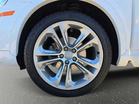 Used 2015 Audi Q3 2.0T Prestige image 37