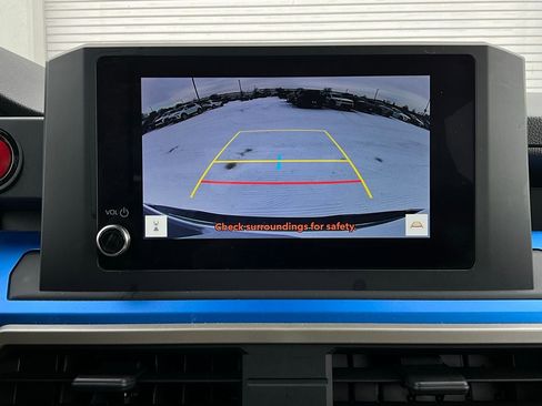 Used 2025 Toyota Tacoma TRD Off-Road image 31