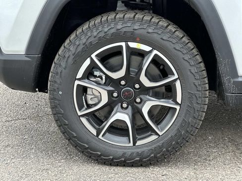 New 2026 Jeep Compass Trailhawk AWD/4WD image 8