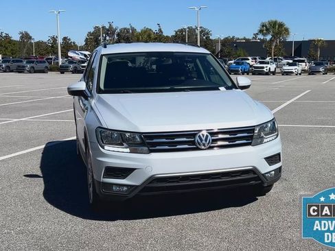Used 2018 Volkswagen Tiguan SE image 3