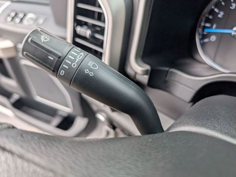 Certified 2021 Ford F250 Lariat w/ Chrome Package image 33