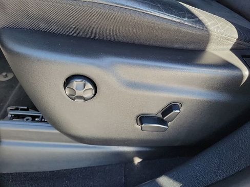 Used 2020 Jeep Grand Cherokee Altitude image 15