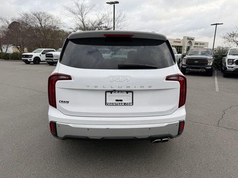 Used 2024 Kia Telluride S w/ S Sunroof Package image 6
