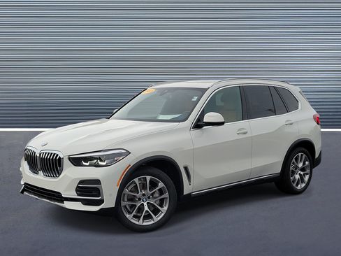 Used 2023 BMW X5 sDrive40i w/ Premium Package RWD image 1