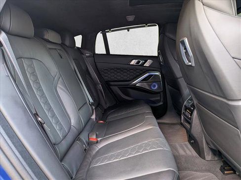 Used 2026 BMW X6 M Competition w/ Executive Package image 21