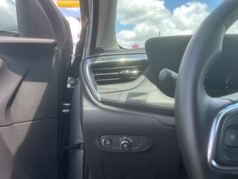 Used 2025 Buick Encore GX Preferred FWD image 33