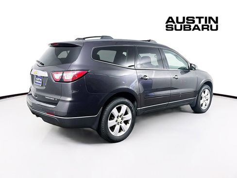 Used 2016 Chevrolet Traverse LT w/ Style and Technology Package image 5