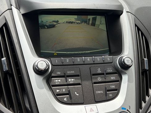 Used 2017 Chevrolet Equinox LT w/ Sport Edition FWD image 22