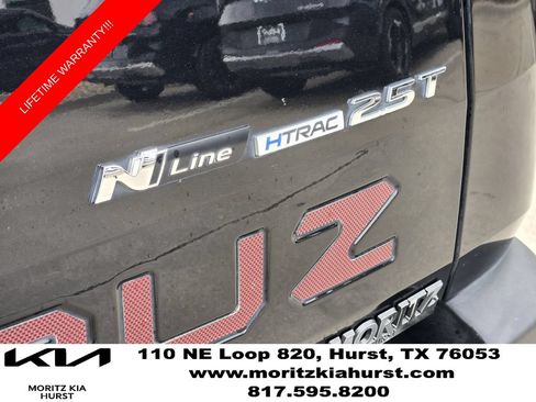 Used 2023 Hyundai Santa Cruz Night AWD/4WD image 16