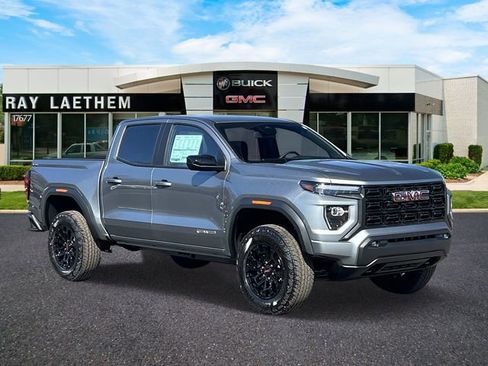 New 2026 GMC Canyon Elevation w/ Convenience Package image 7