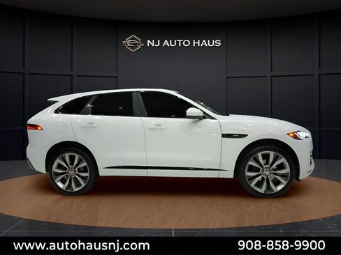 Used 2020 Jaguar F-PACE R-Sport image 3