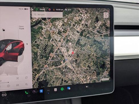 Used 2022 Tesla Model Y Performance image 8