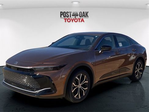 New 2026 Toyota Crown image 3