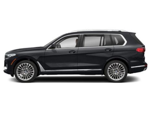 Used 2020 BMW X7 M50i image 4