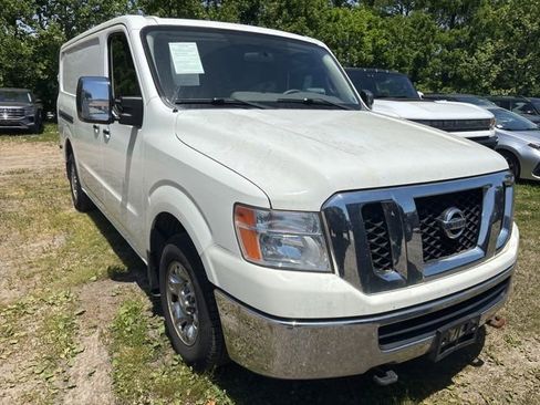 Used 2015 Nissan NV 2500 SL w/ Technology Package RWD image 1
